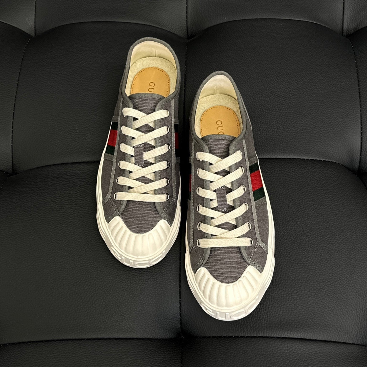 GG SNEAKERS