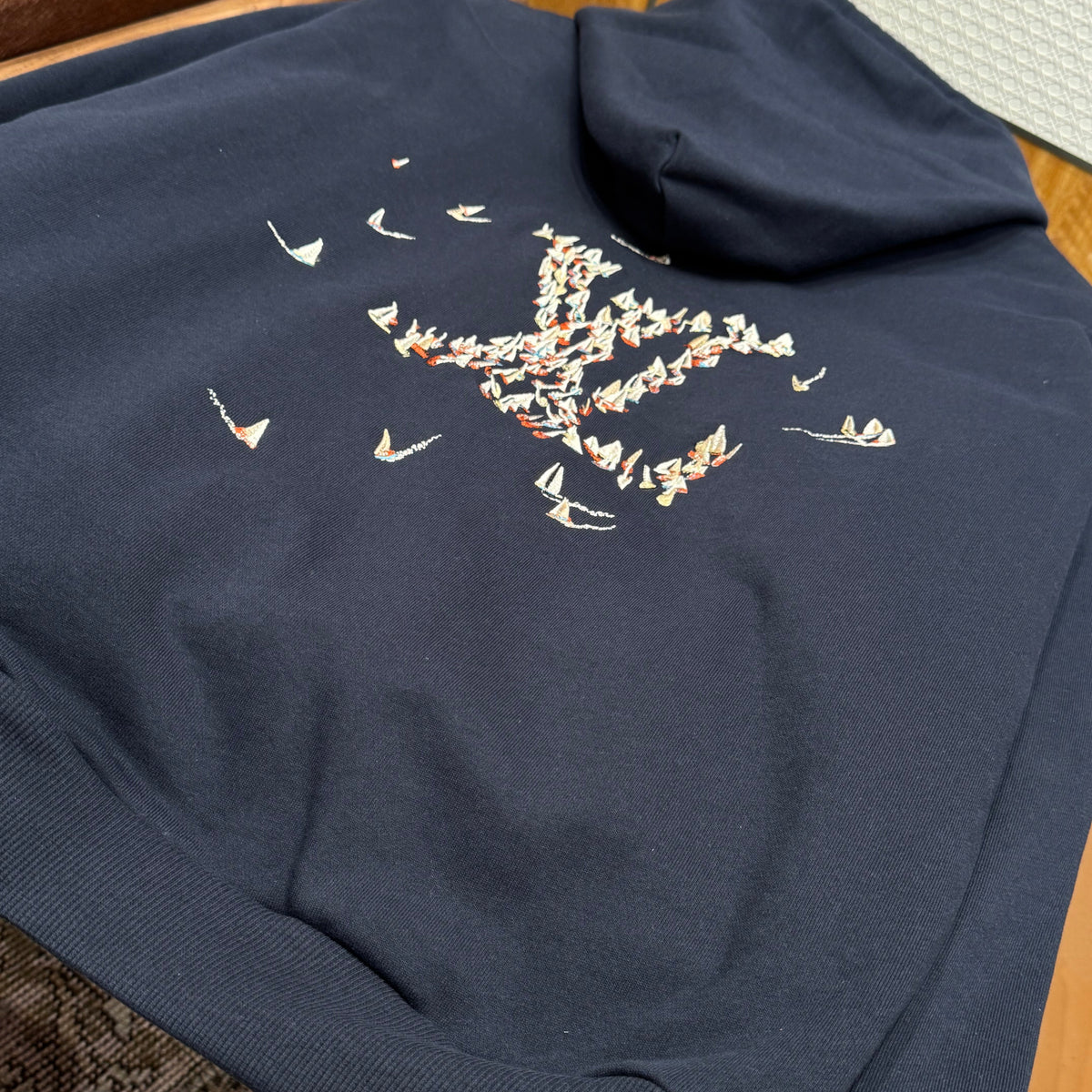LOU HOODIE