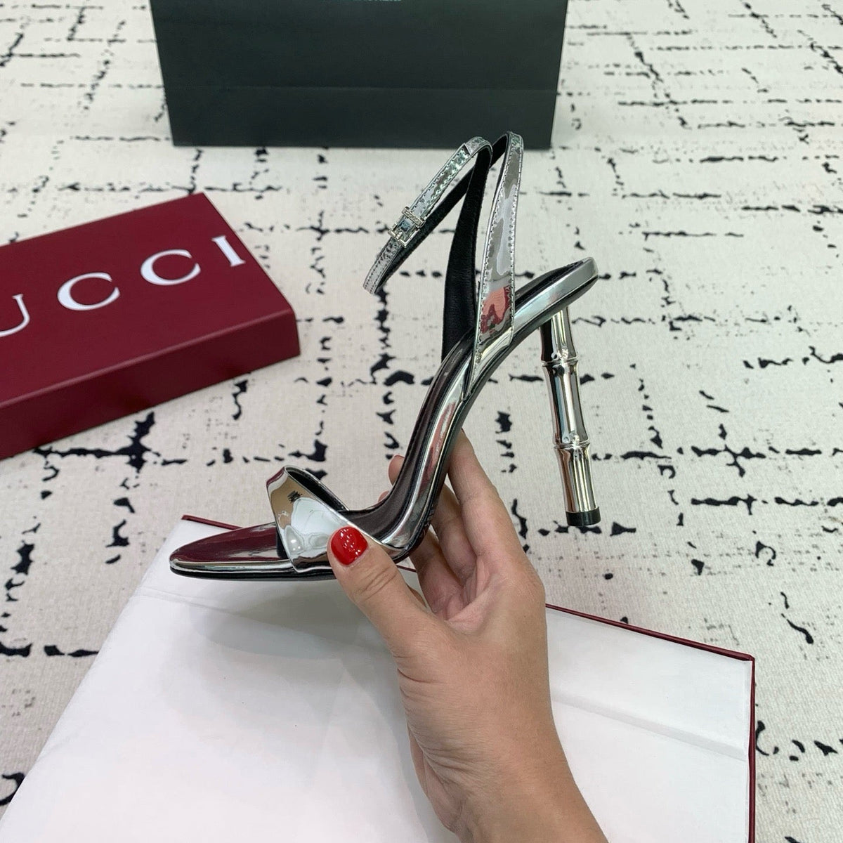 GG HEELS