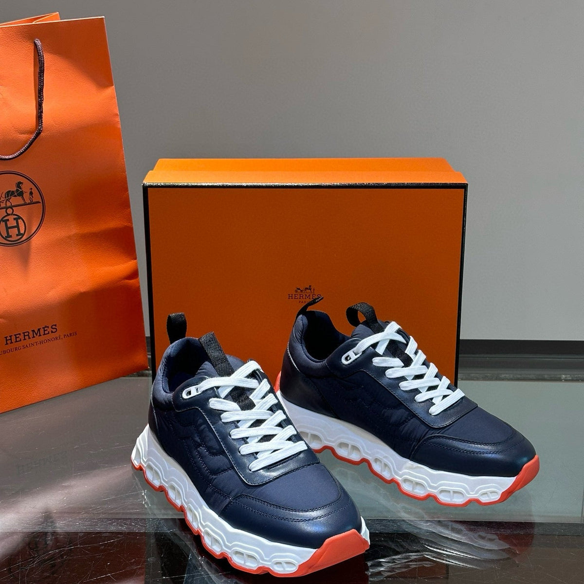 HERM IMPULSE SNEAKER