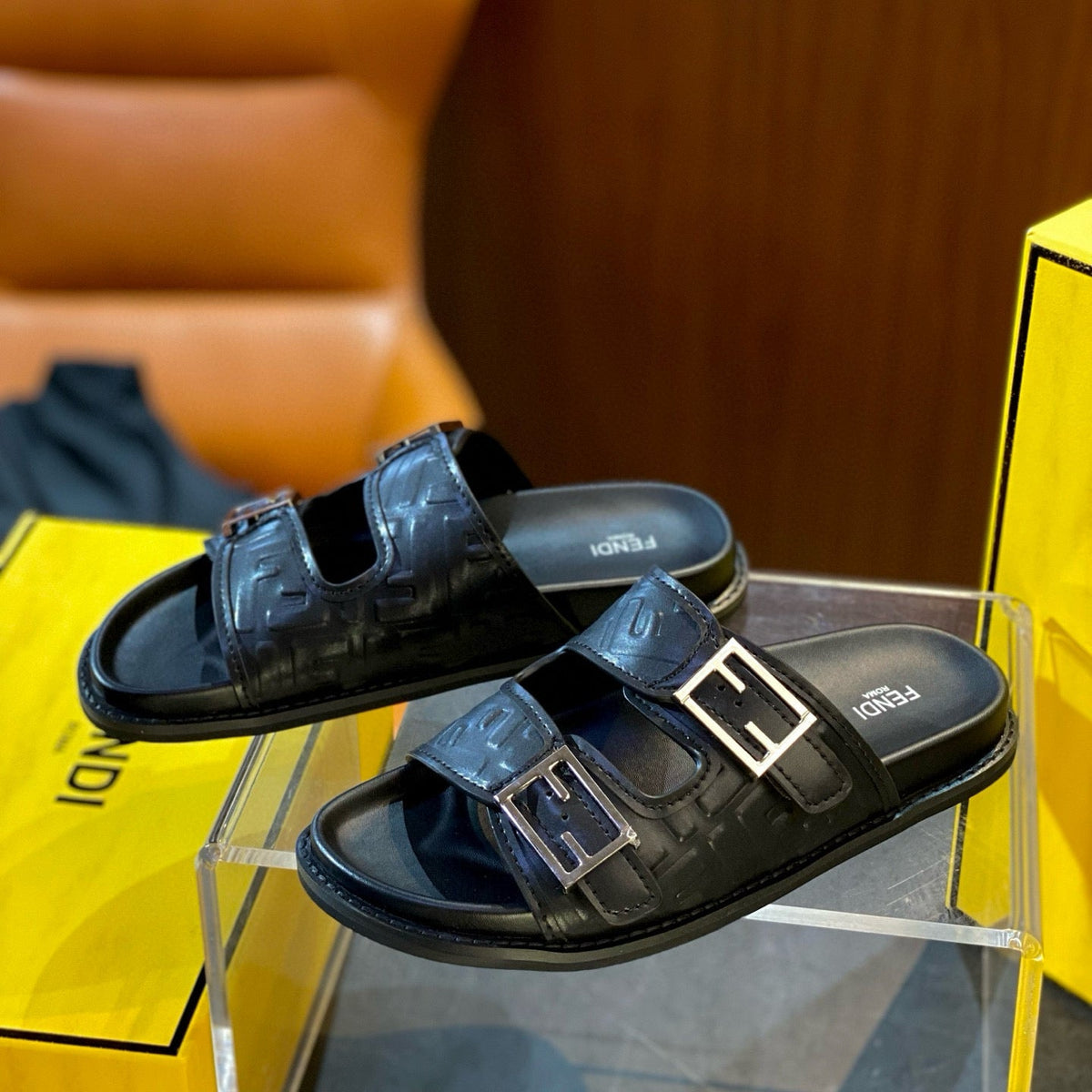 FEN SANDALS