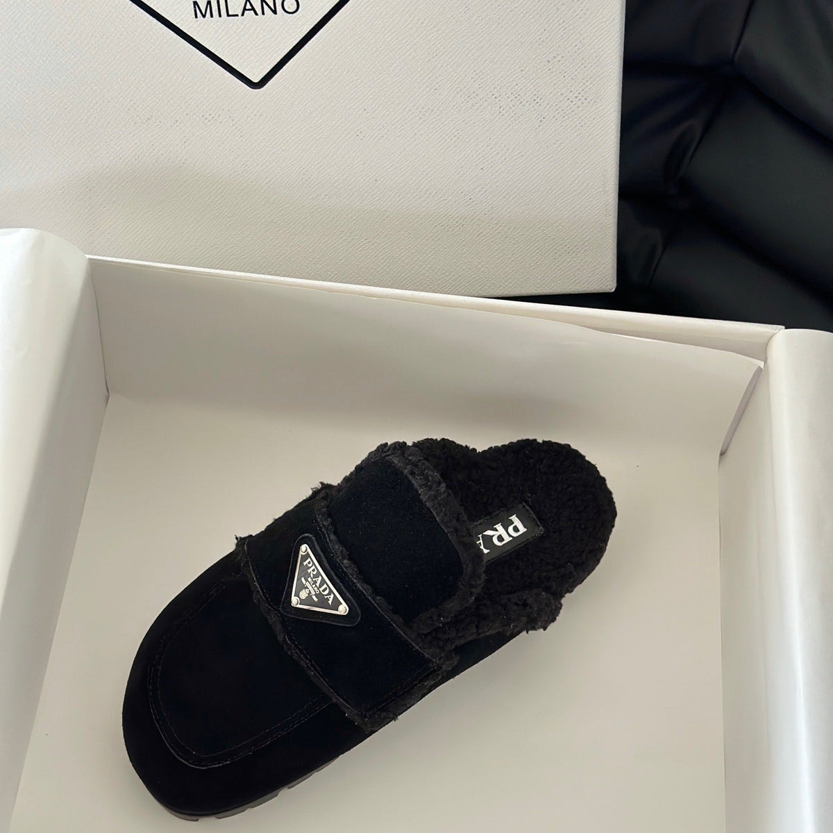 PD SHEARLING SLIPPERS