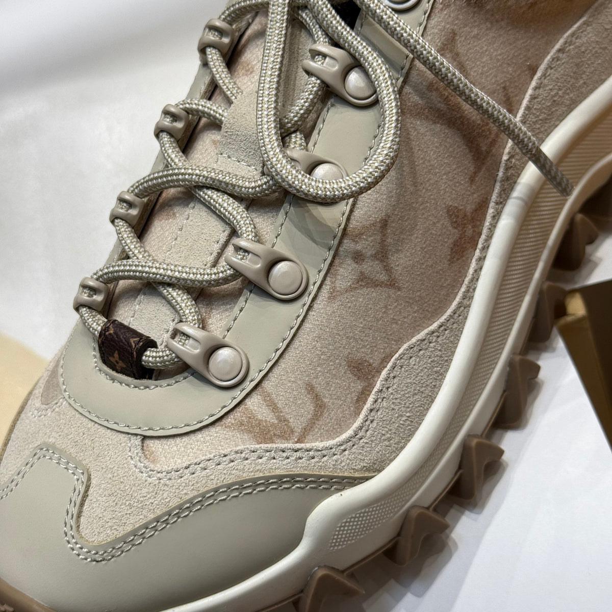 LOU RUSH XPLORER SNEAKERS