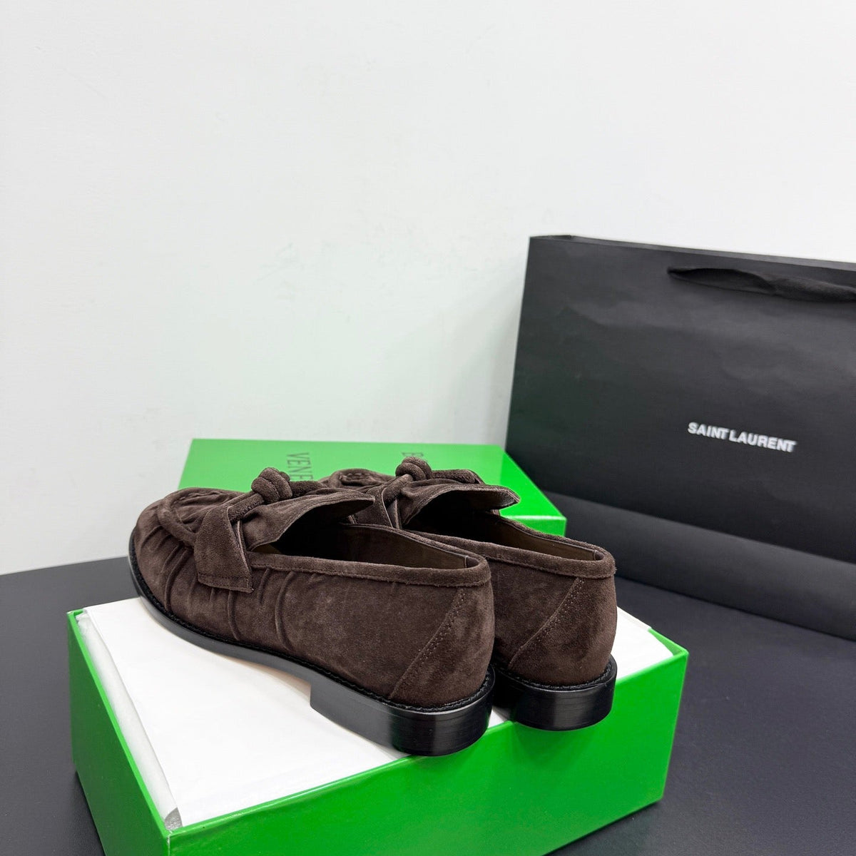 BOTT V LOAFERS