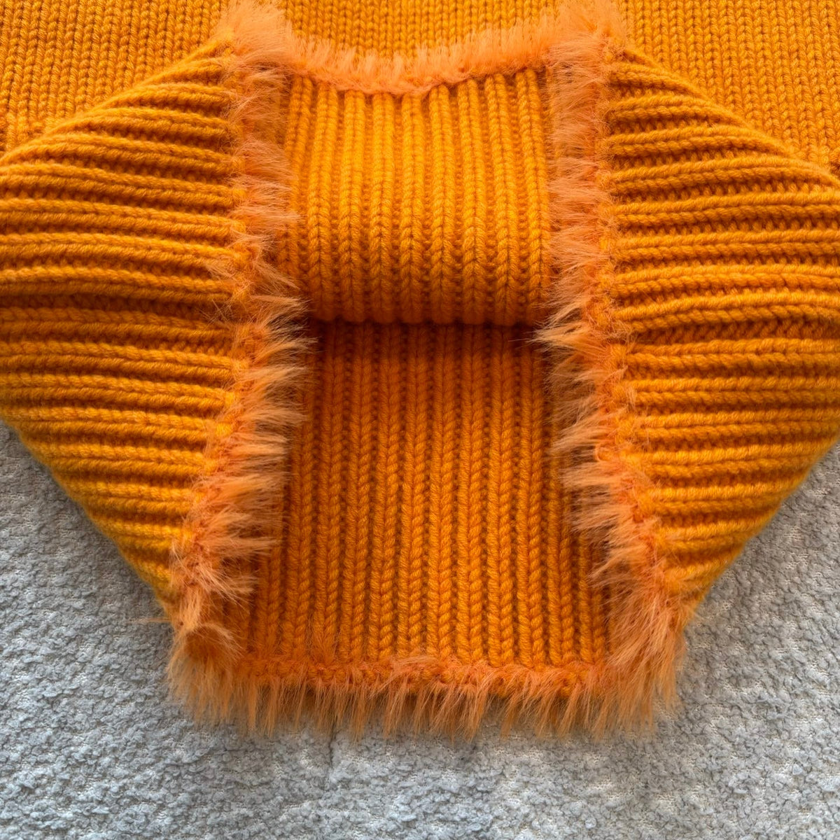 LOEW VEST