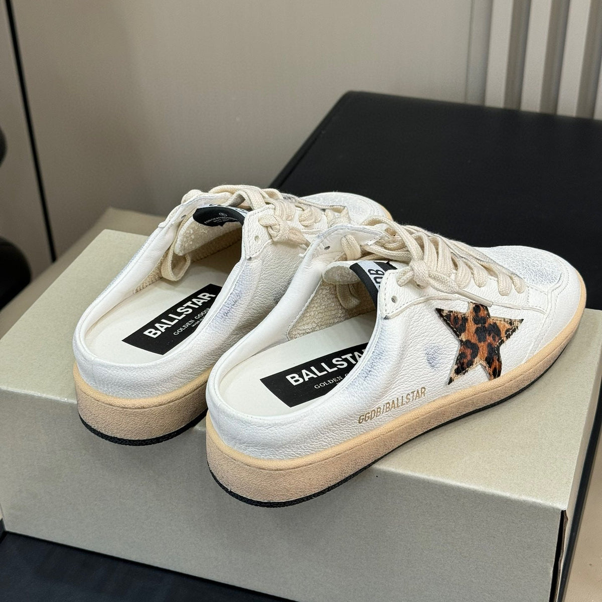 GOLDEN G MULES
