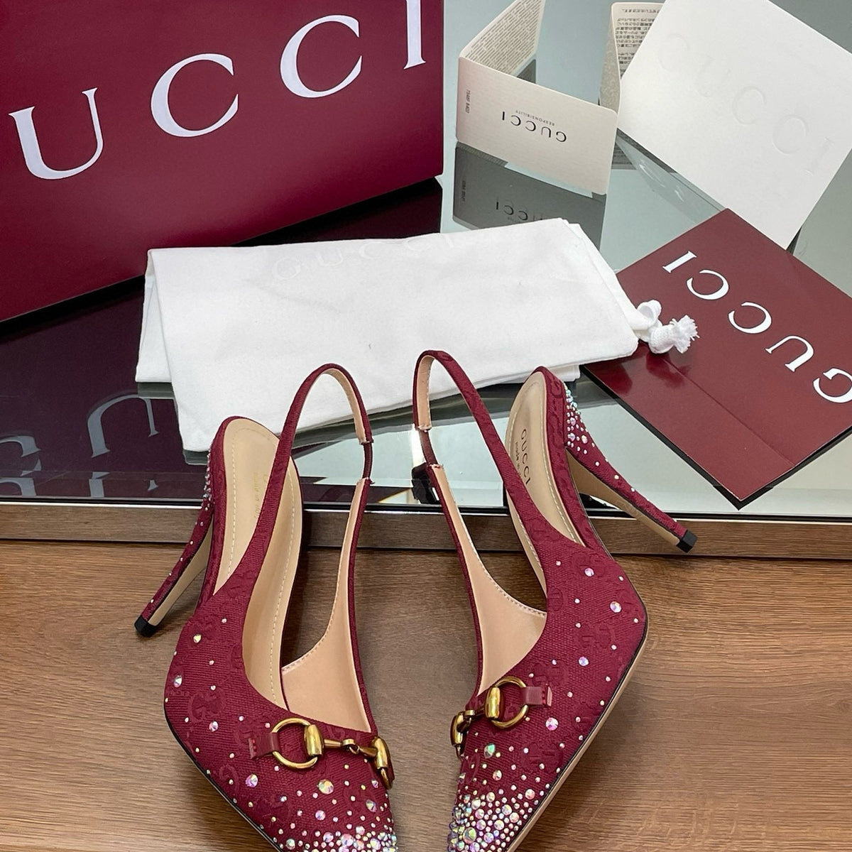 GG HEELS