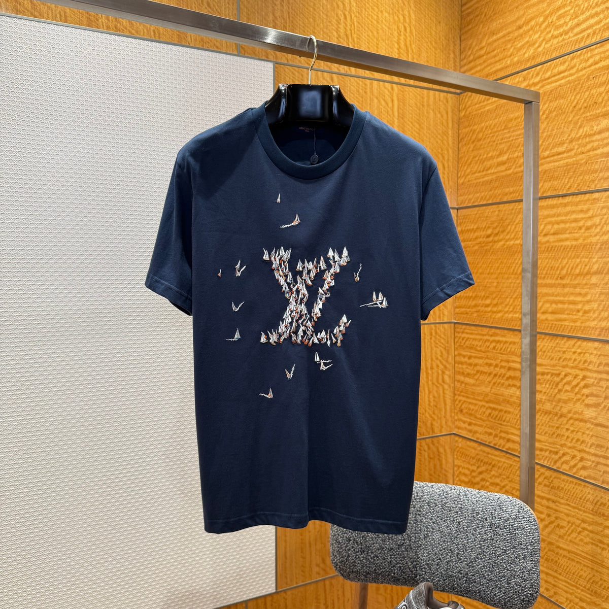LOU T-SHIRT