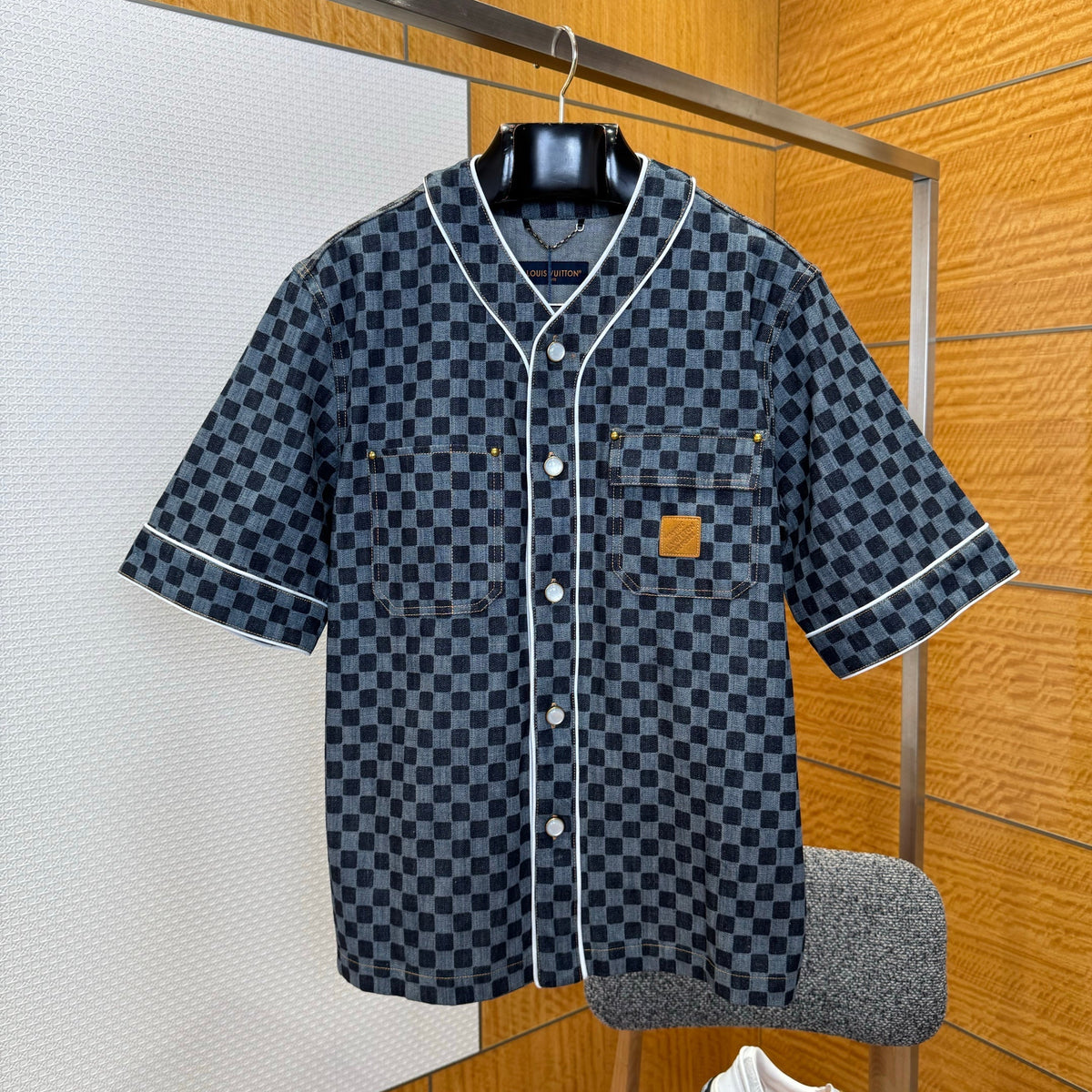 LOU SHIRT