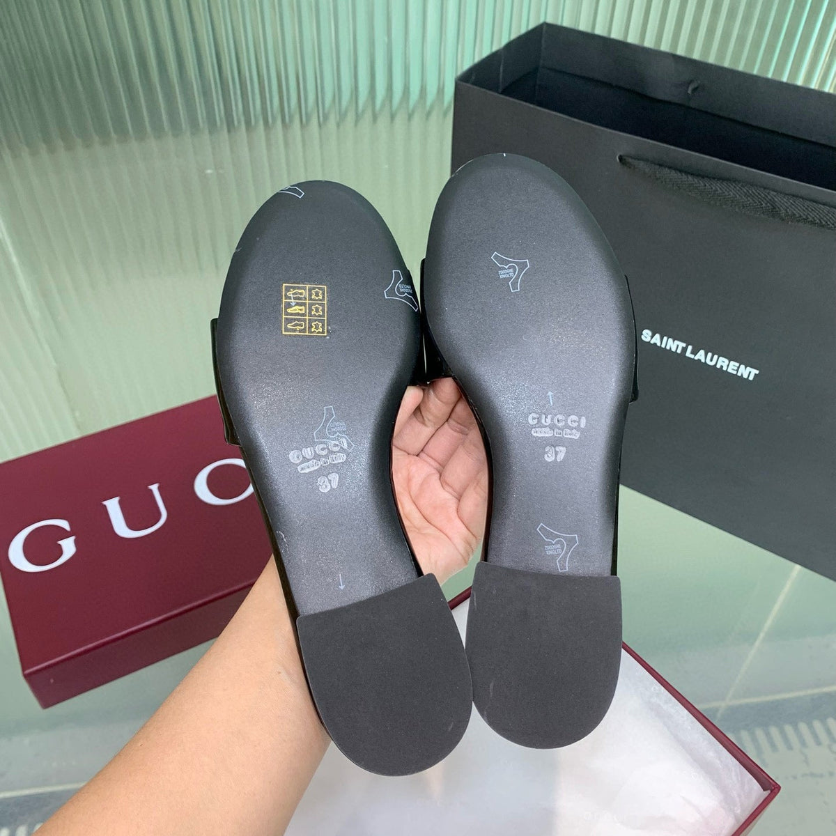 GG SANDALS