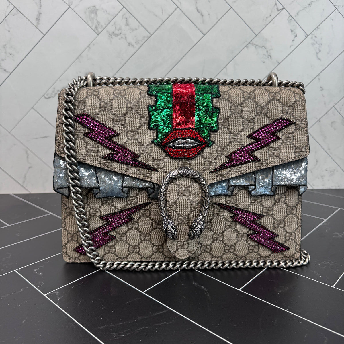 LIKE NEW Gucci GG Supreme Embroidered Sequin Medium Dionysus Shoulder Bag
