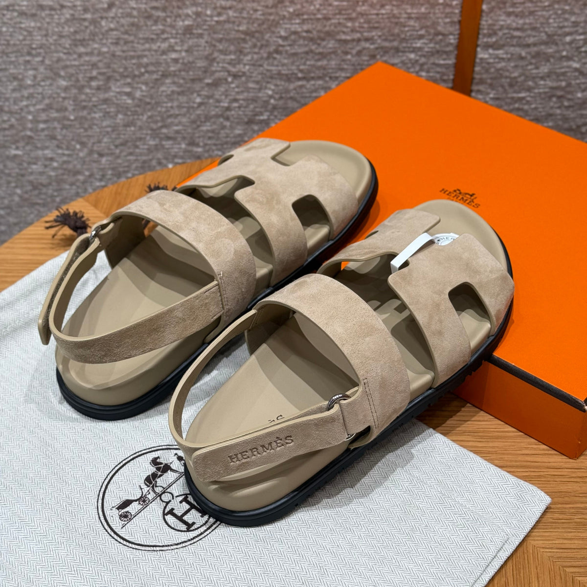 HERM GENIUS SANDALS