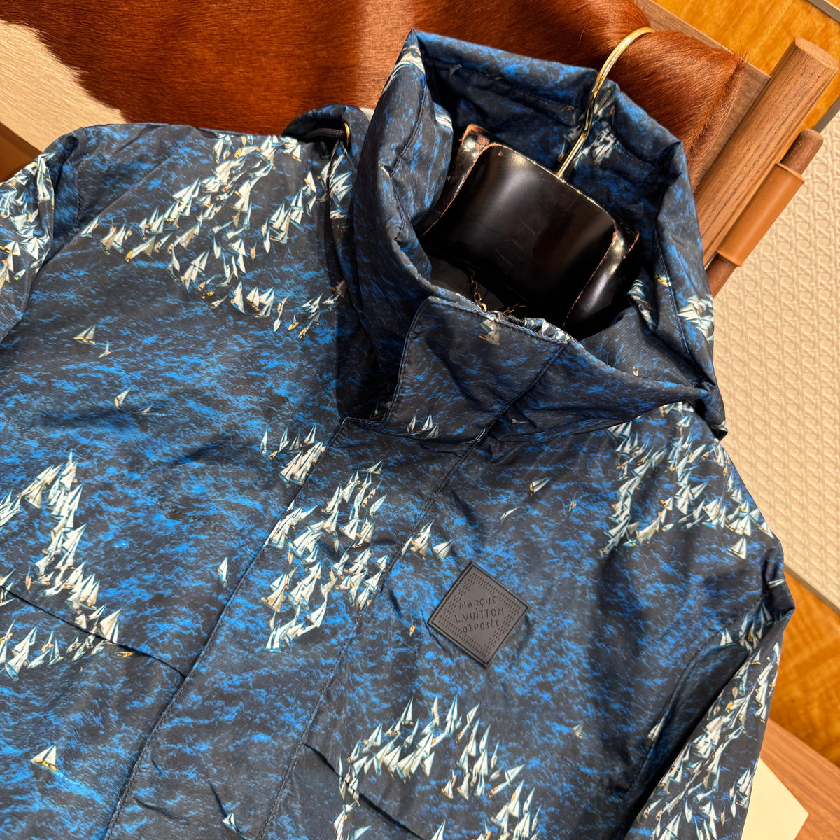 LOU JACKET