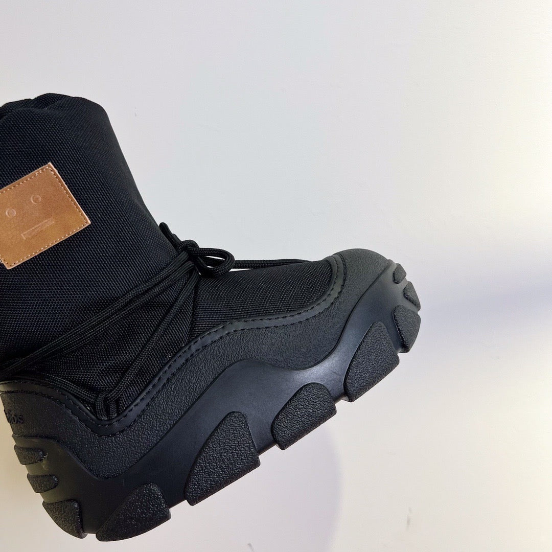 ACNE BOOTS