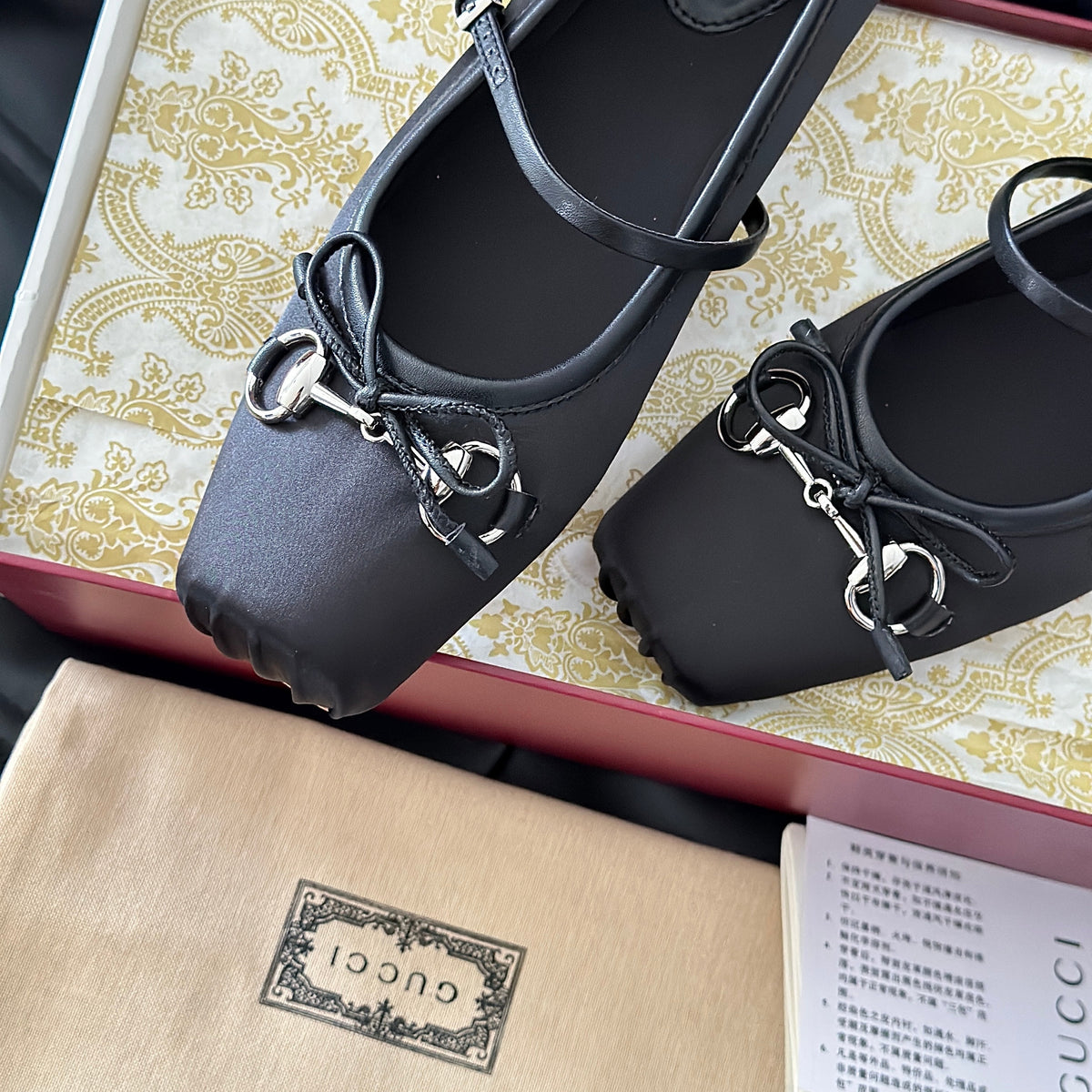 GG BALLET FLATS