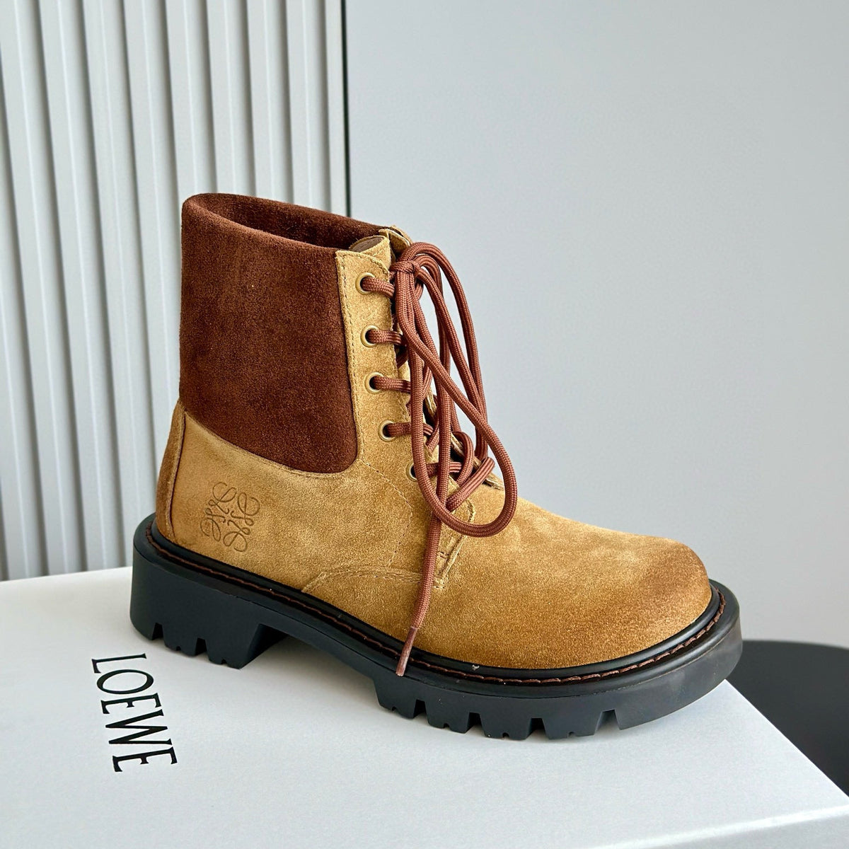 LOEW BOOTS