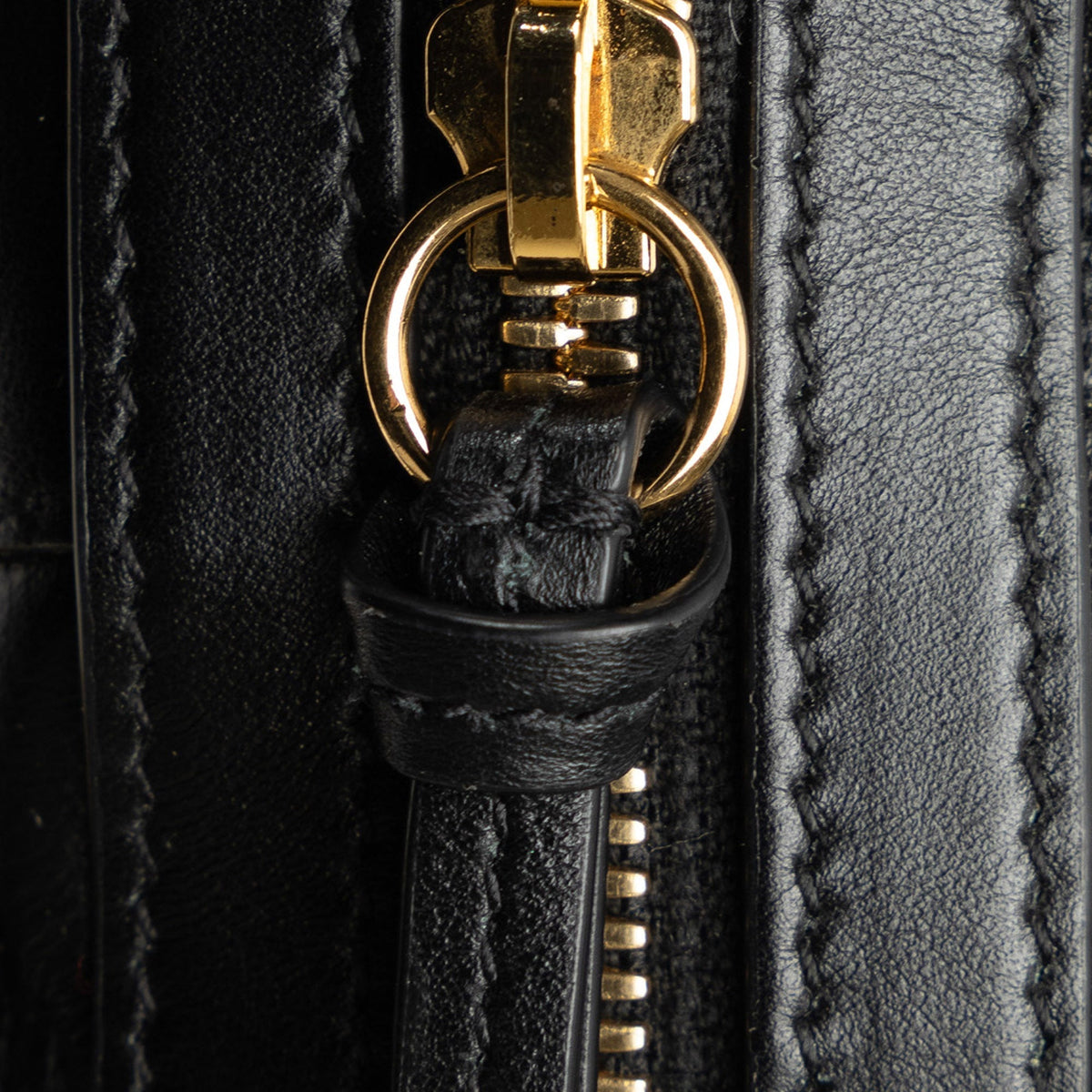 GUCCI Mini GG Matelasse Marmont Satchel