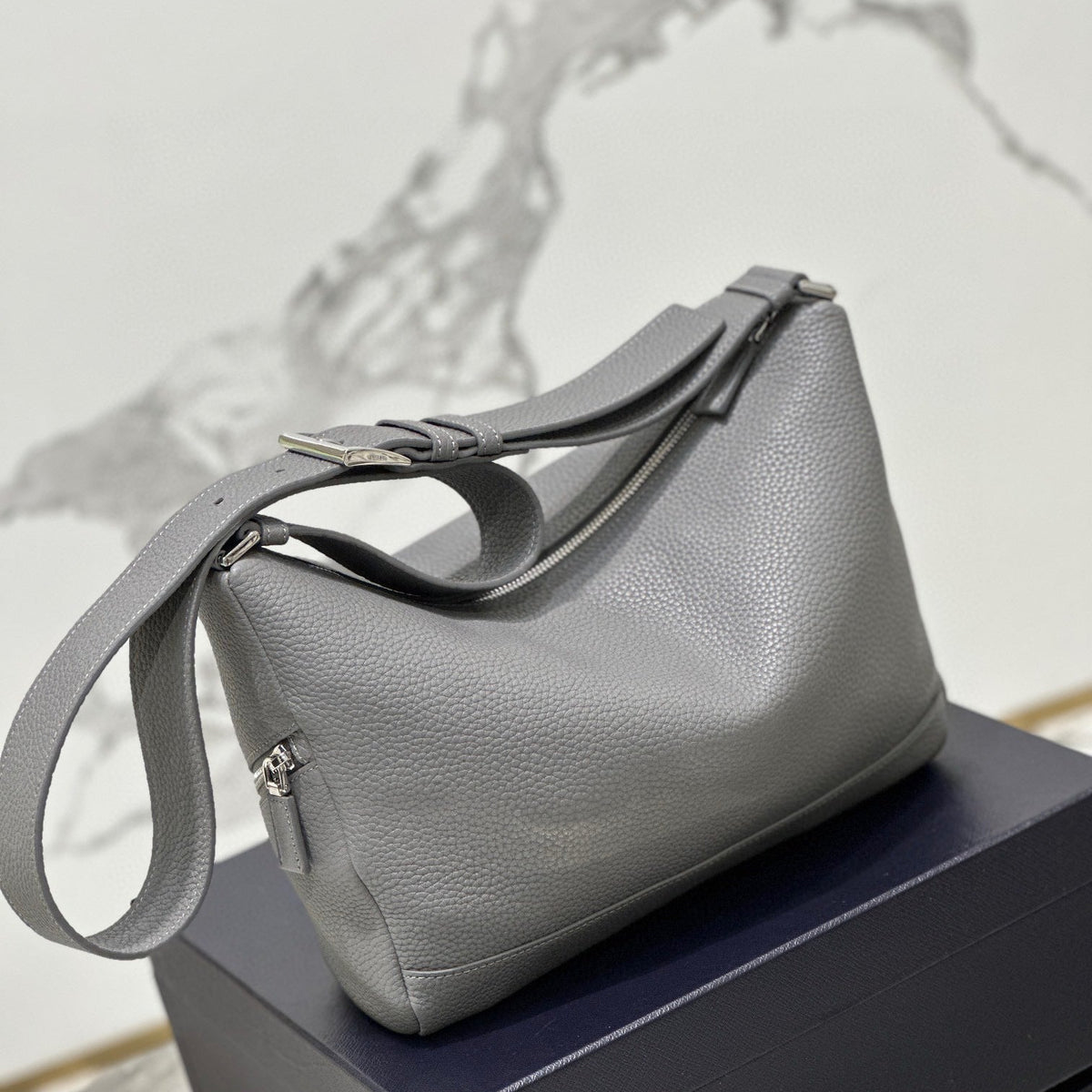 PD LEATHER BAG WITH SHOULDER STRAP