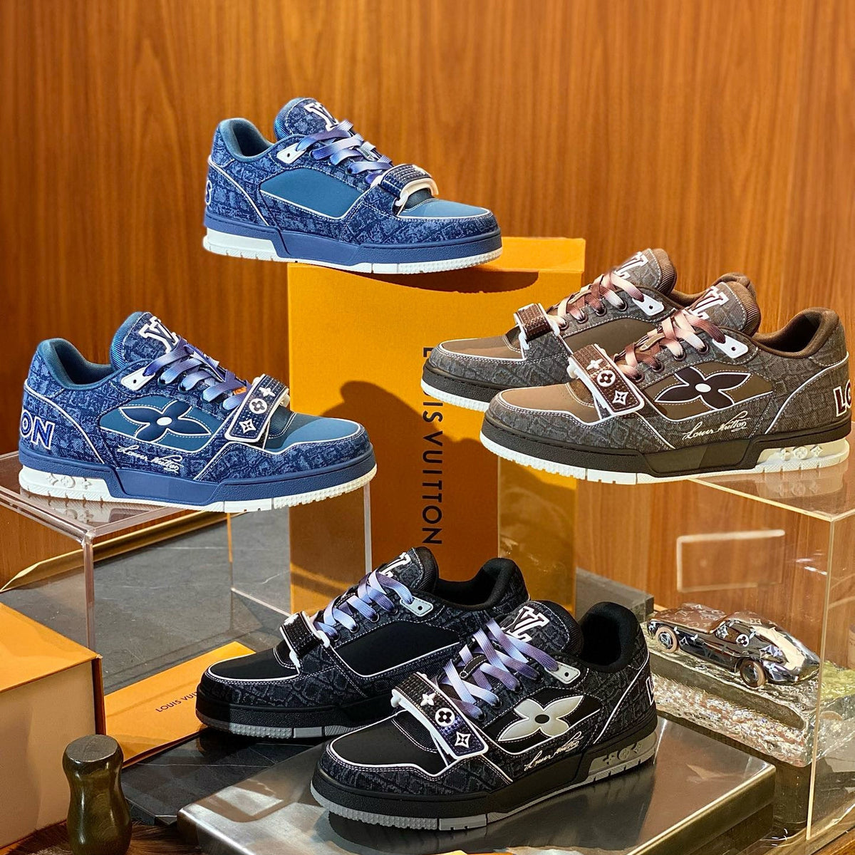 LOU TRAINERS
