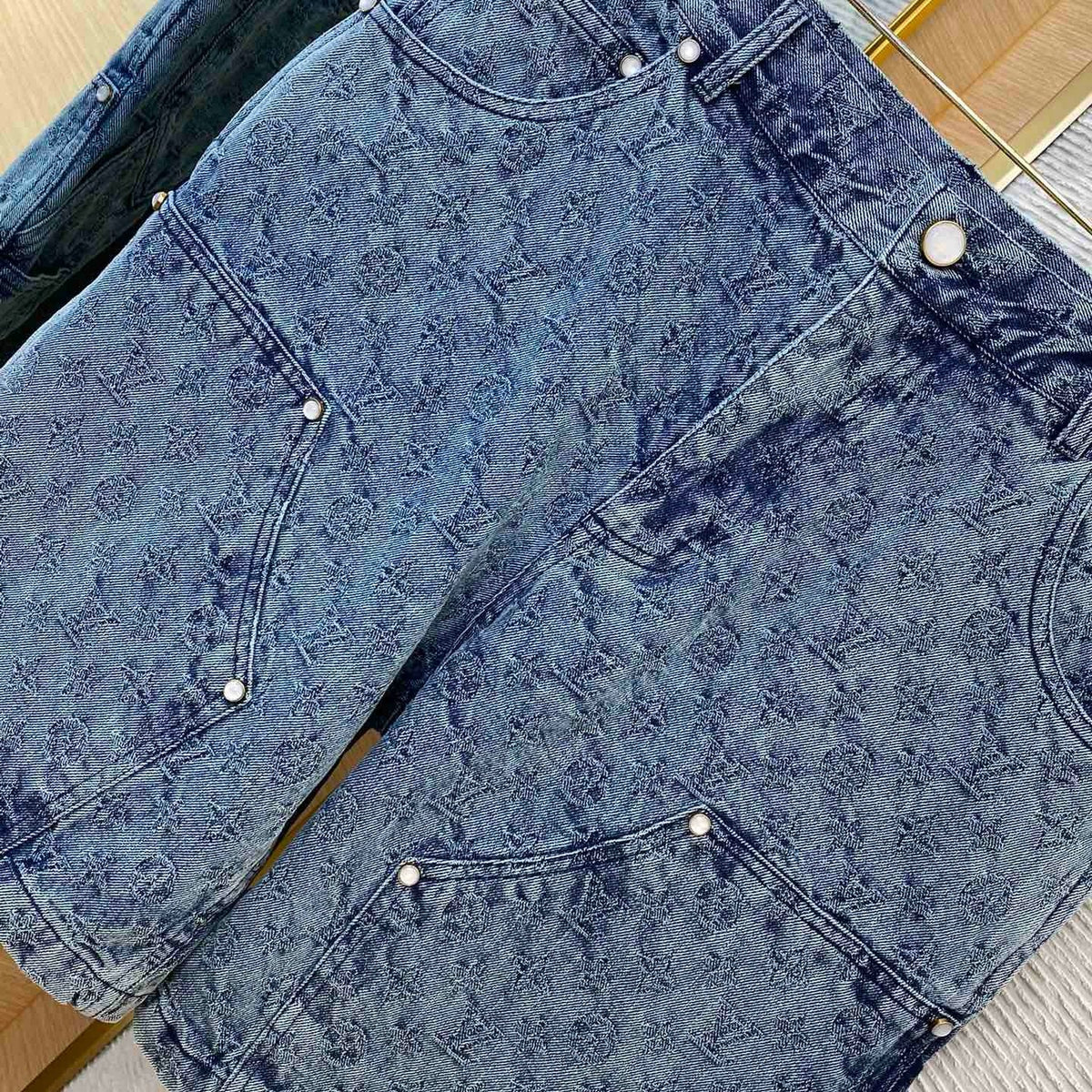 LOU DENIM SHORTS