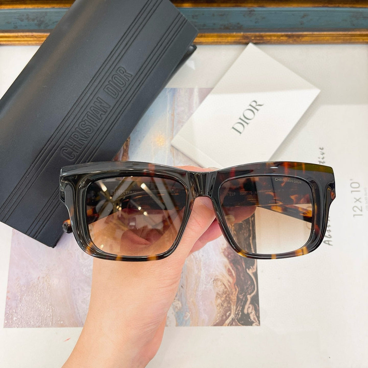 CD SUNGLASSES