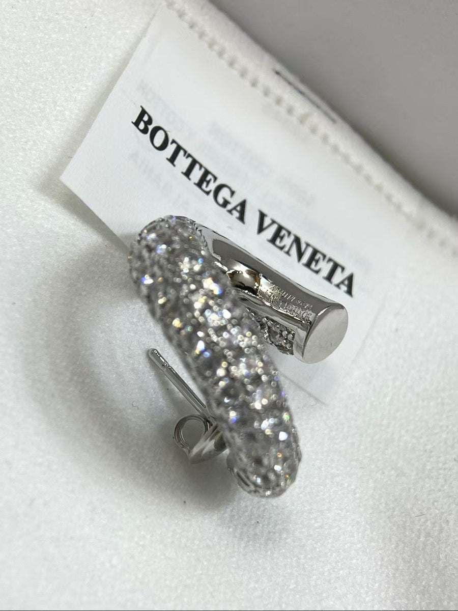 BOTT V EARRINGS