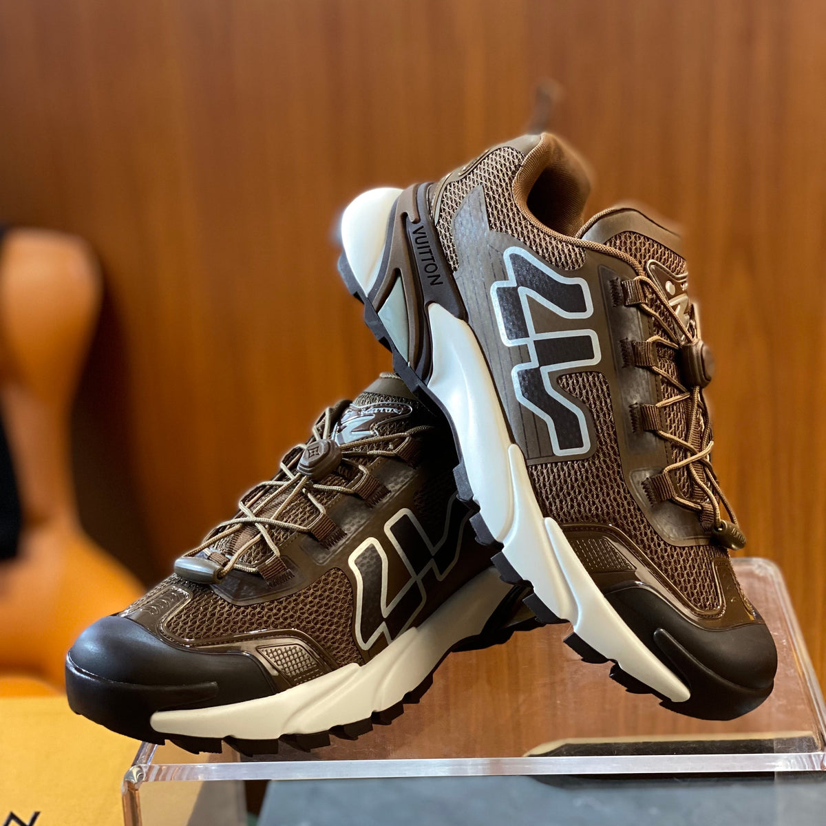LOU RUNNER TATIC SNEAKER