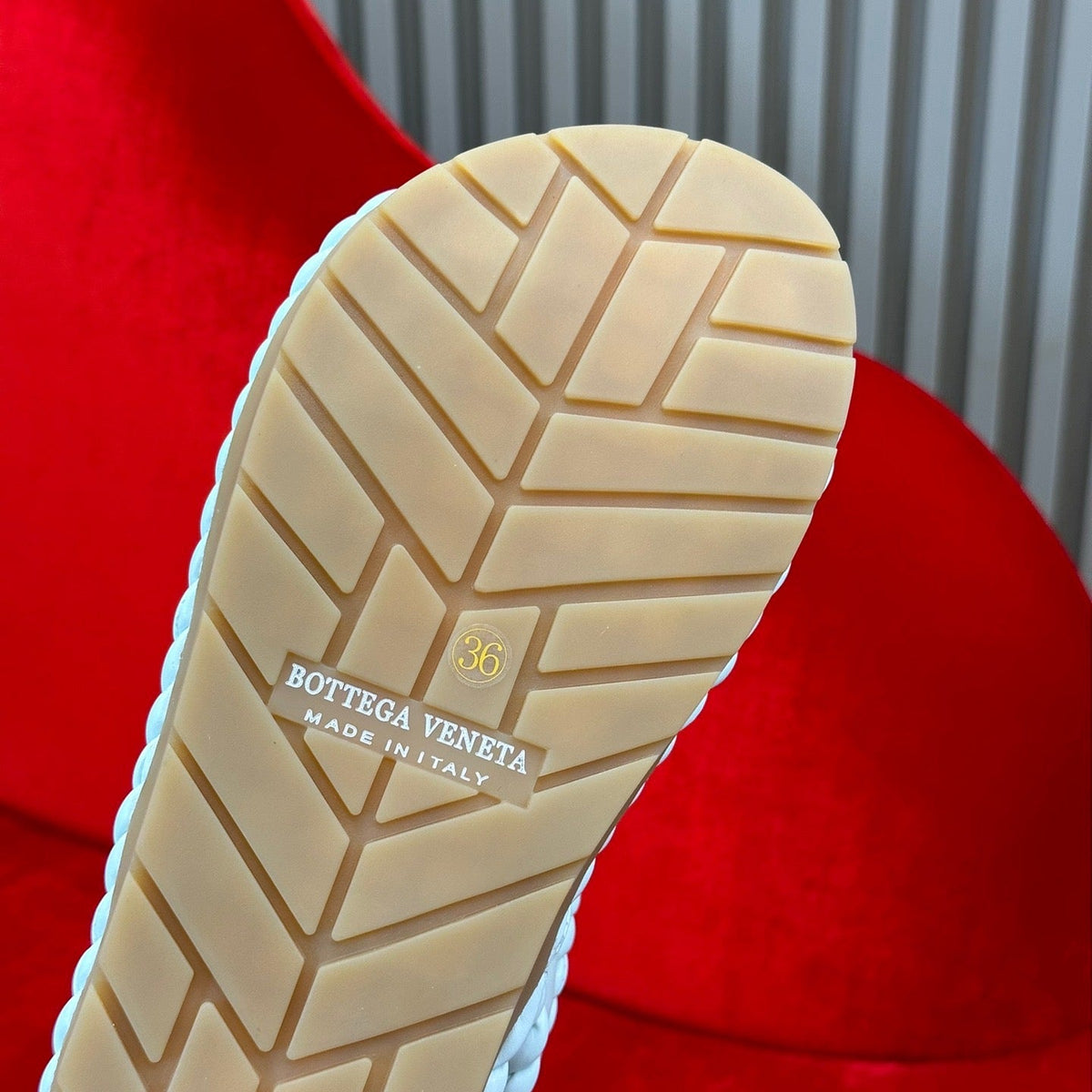 BV SANDALS