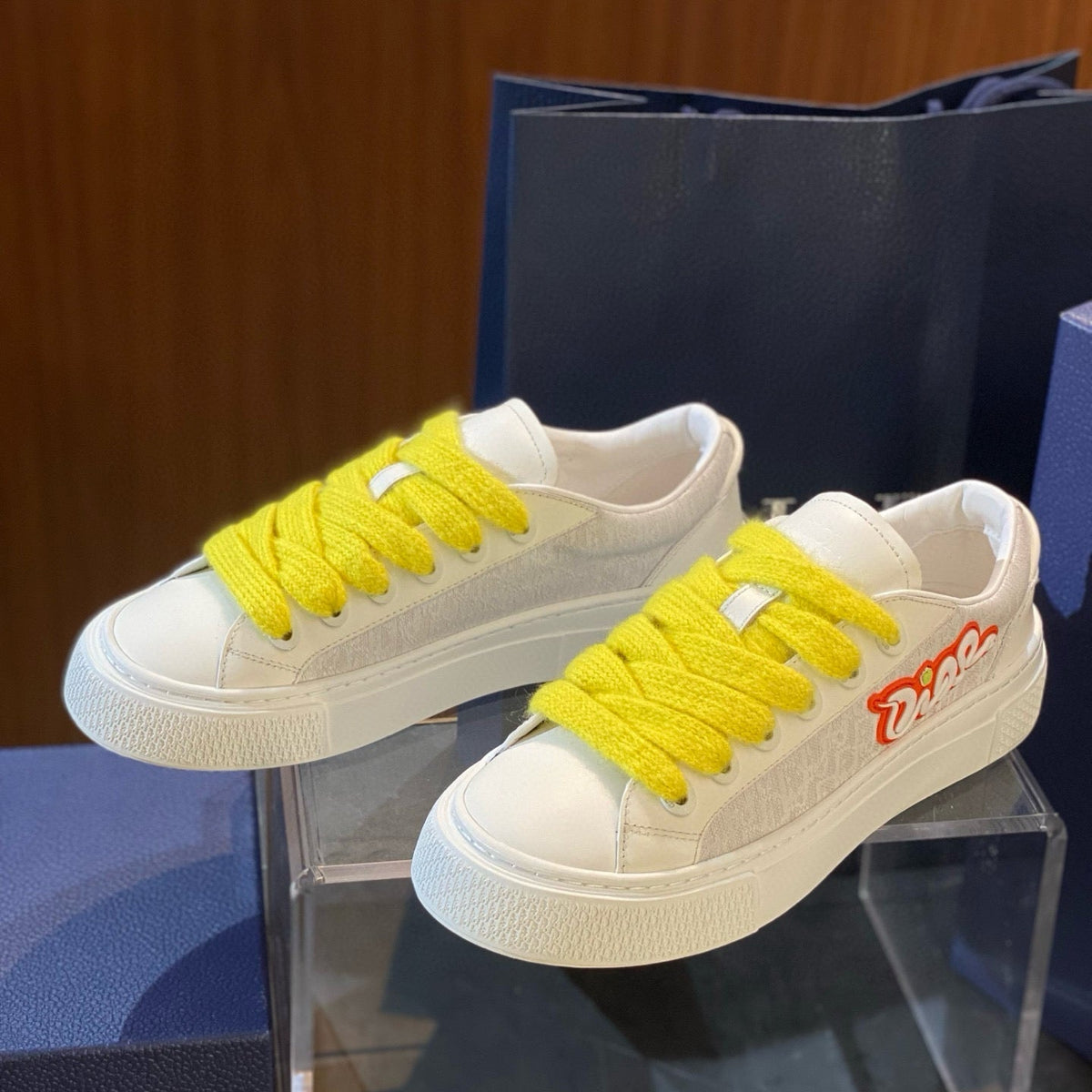 CD B33 SNEAKER