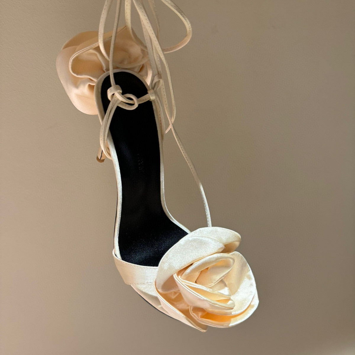 MAGDA BUTRYM HEELS