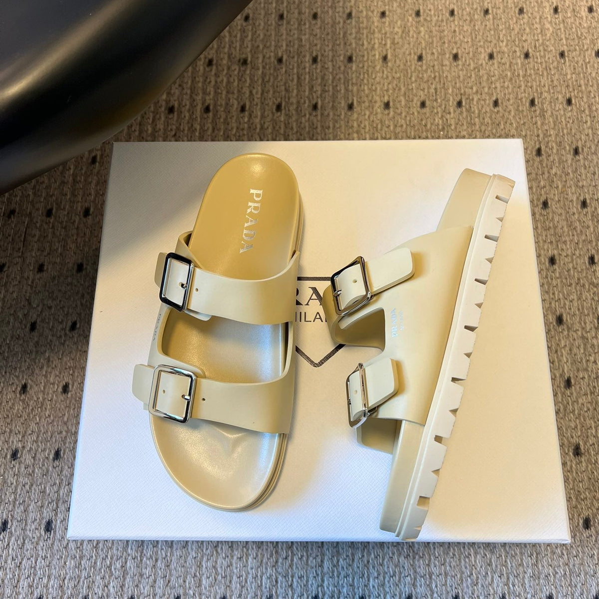 PD LOGO SANDALS