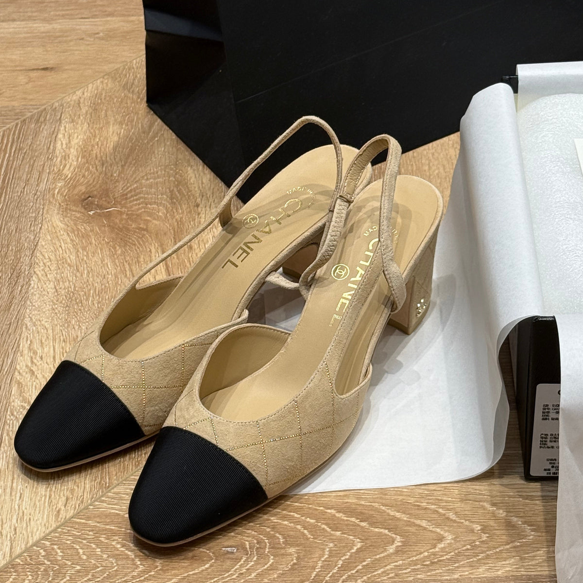 CC SLINGBACK PUMPS