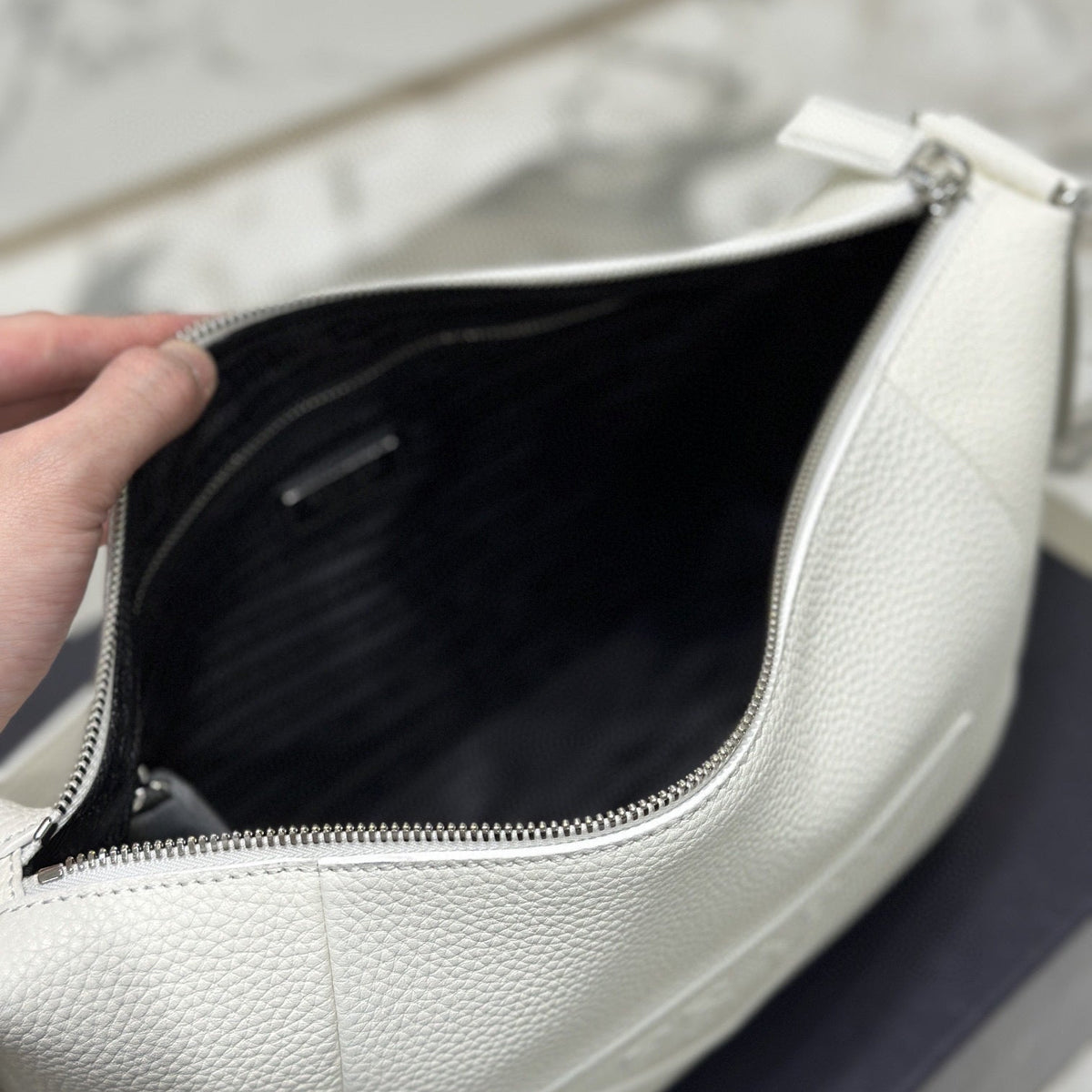 PD LEATHER BAG WITH SHOULDER STRAP