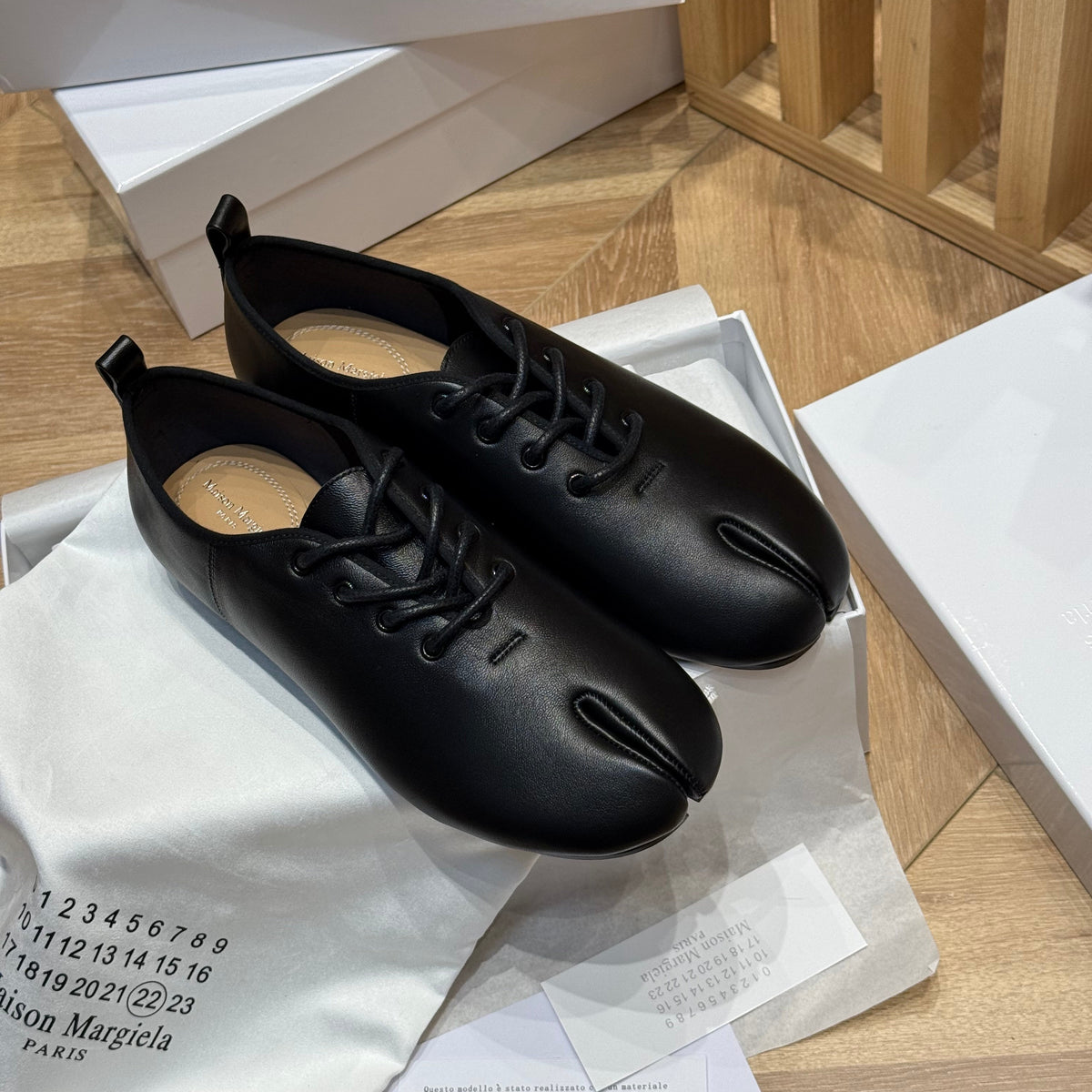 MAISON M TABI LOAFERS