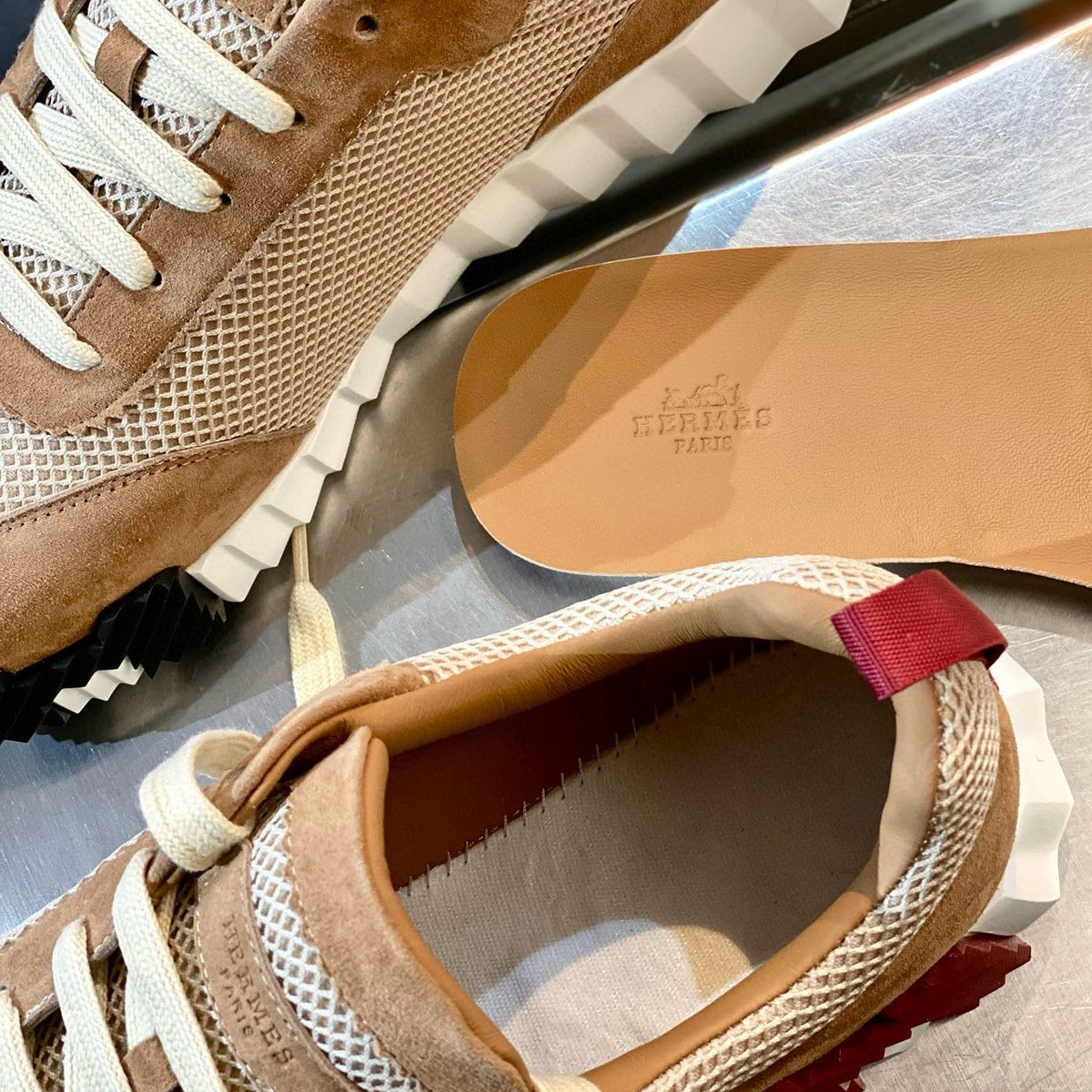 HERM BOUNCING SNEAKERS