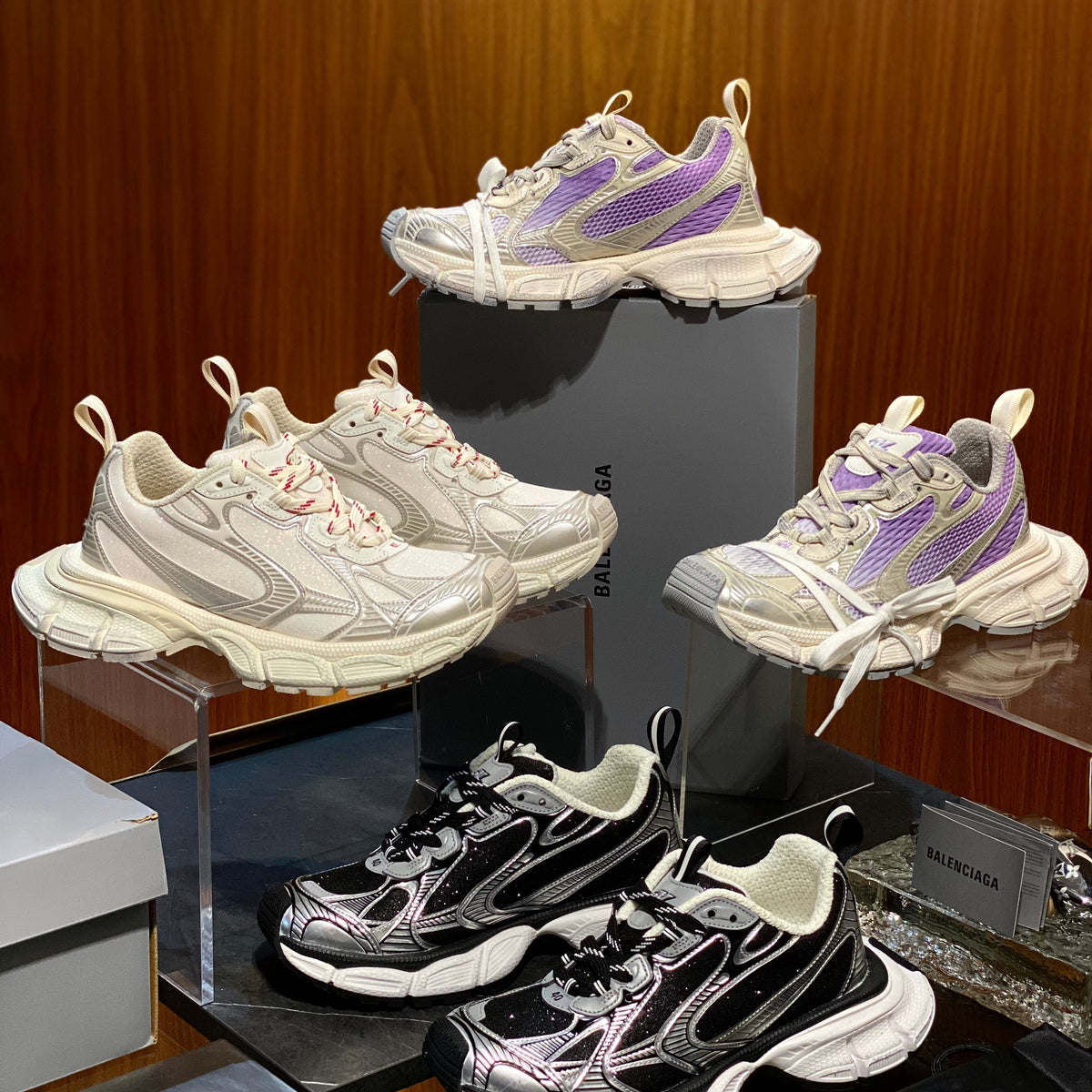 BAL 3XL TRAINERS