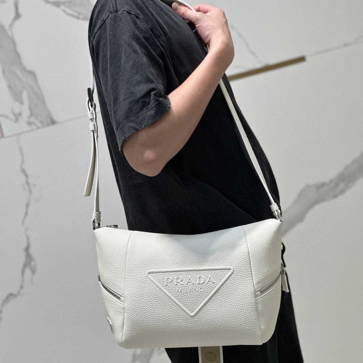 PD LEATHER BAG WITH SHOULDER STRAP