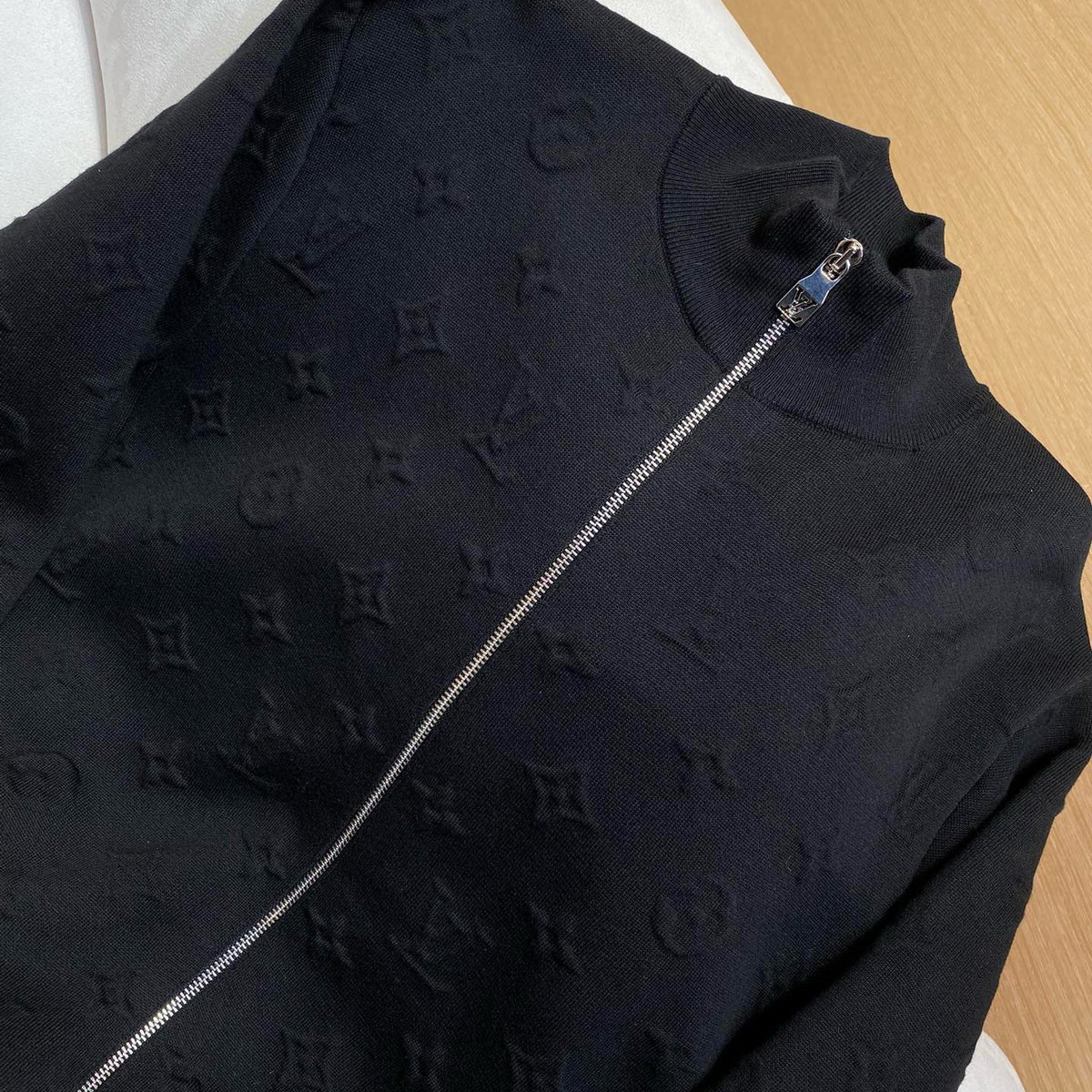 LOU ZIP JUMPER