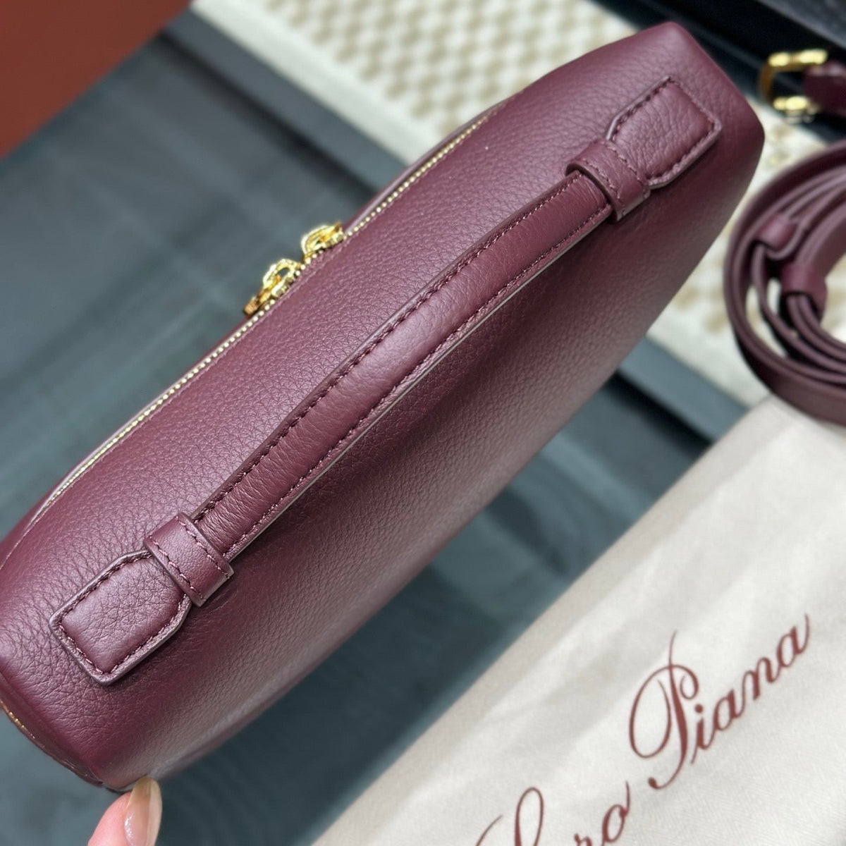 LORO P EXTRA POCKET L19 BAG