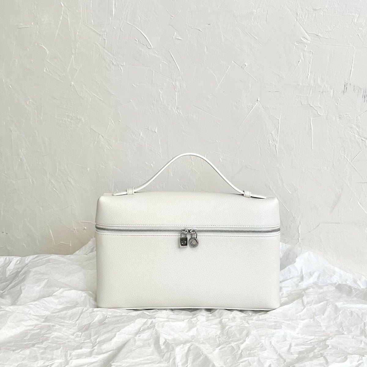 LORO P EXTRA POUCH L27