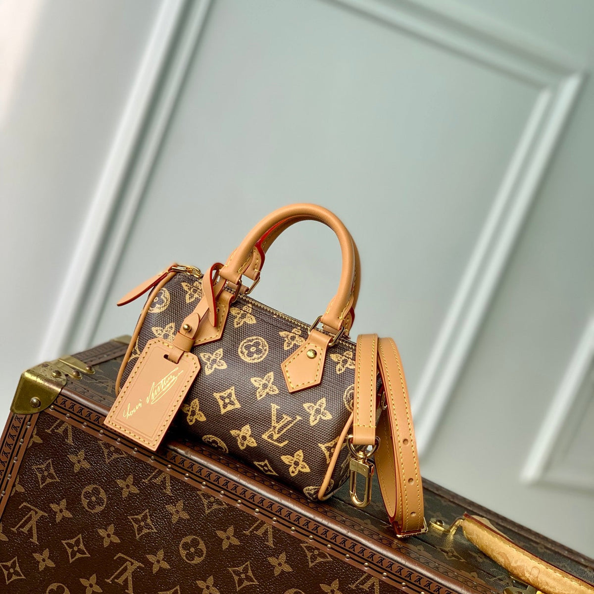 LOU NANO SPEEDY BAG