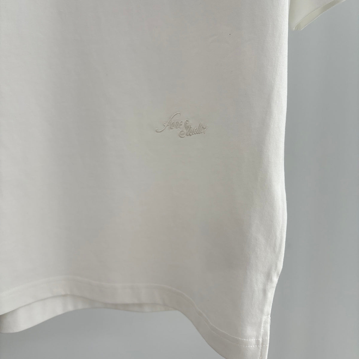 ACNE T-SHIRT