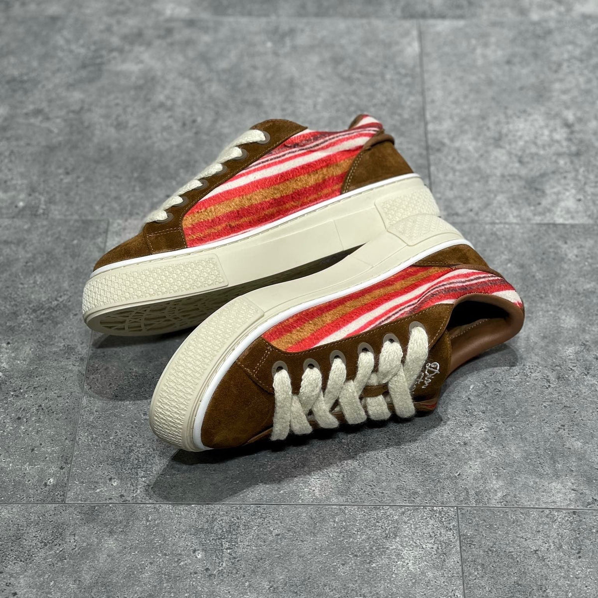 CD B33 SNEAKER