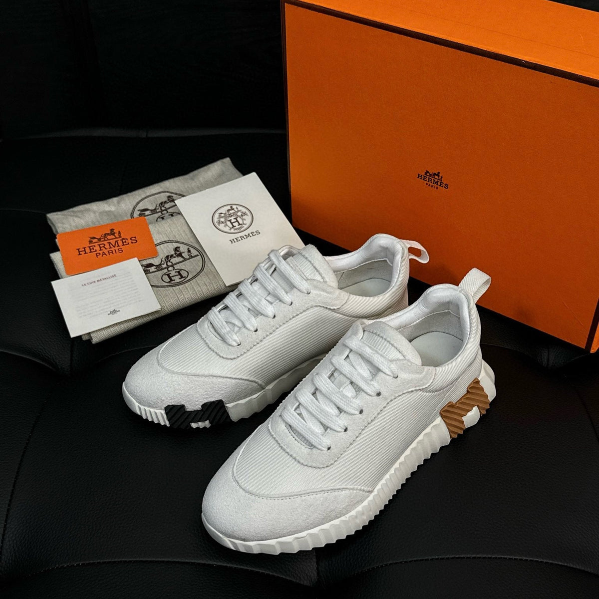 HERM BOUNCING SNEAKERS