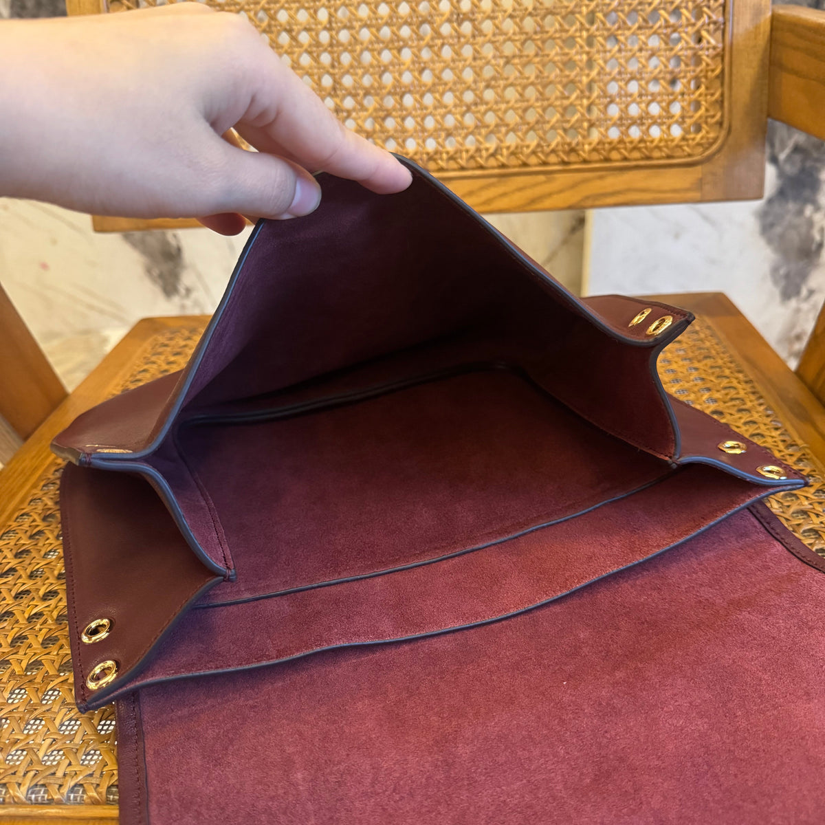 CEL TRIOMPHE BESACE BAG