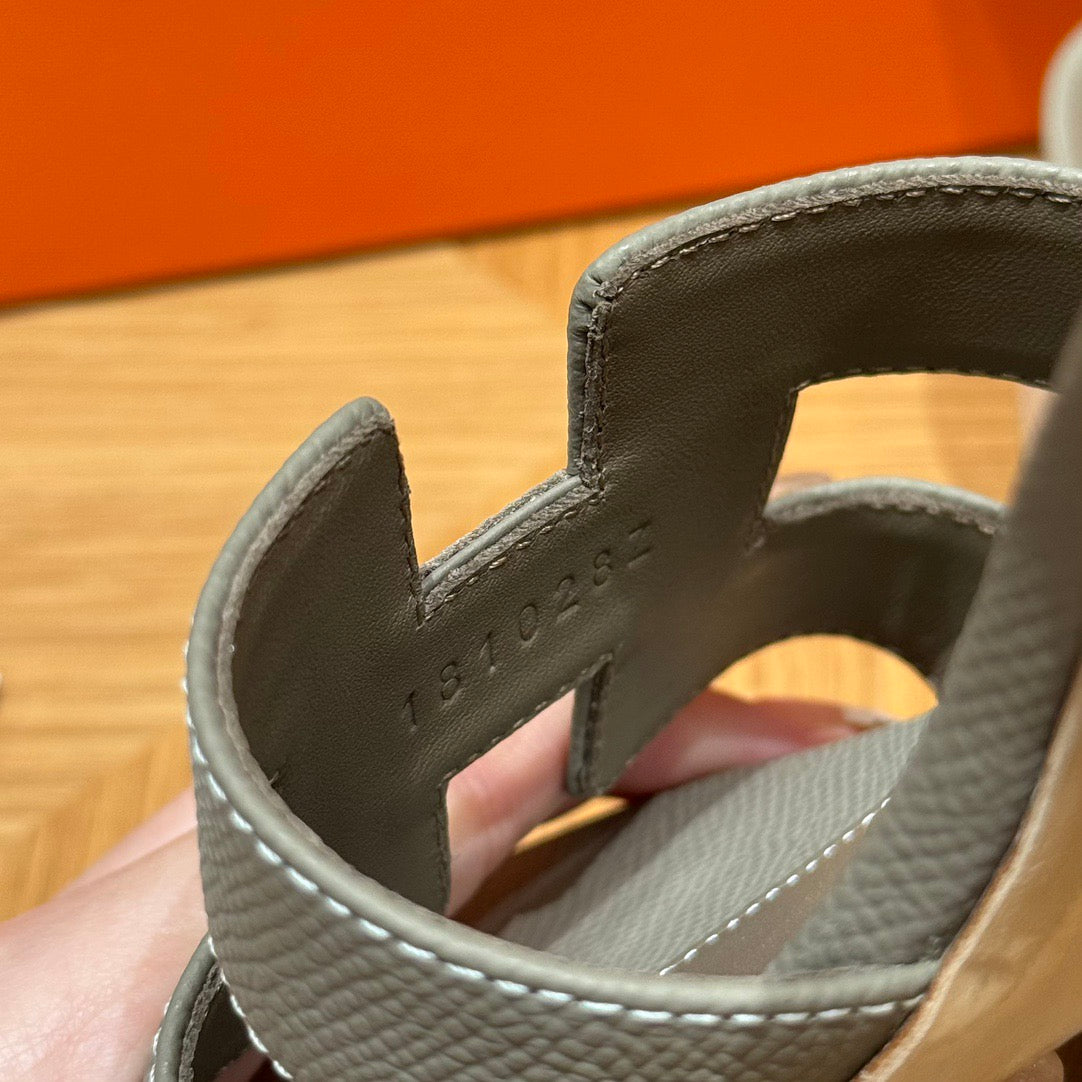 HERM OASIS SANDALS