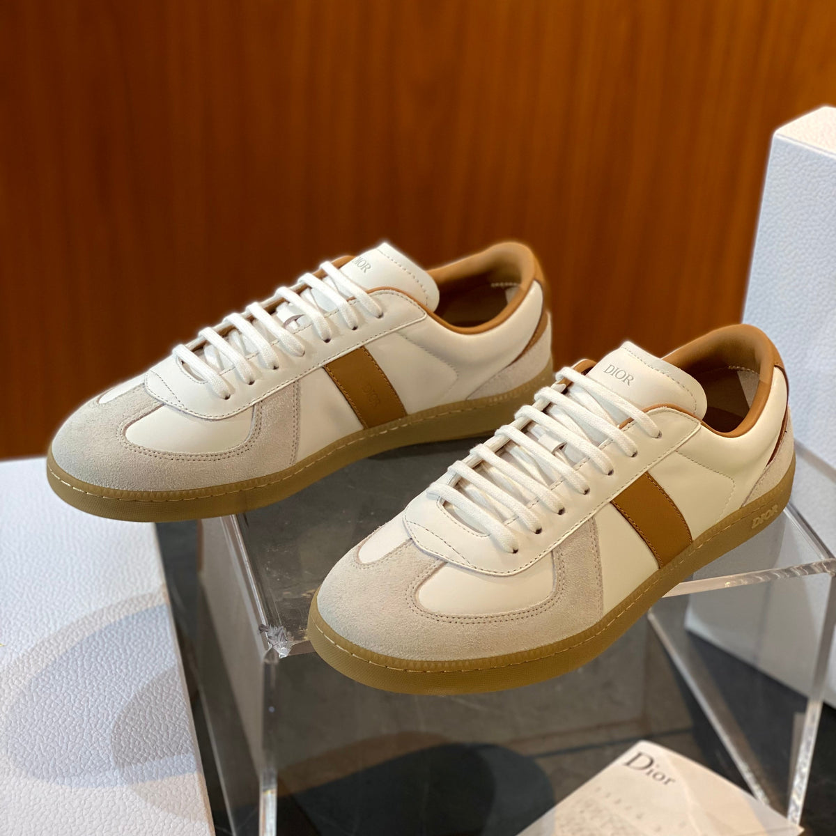 CD B01 SNEAKER