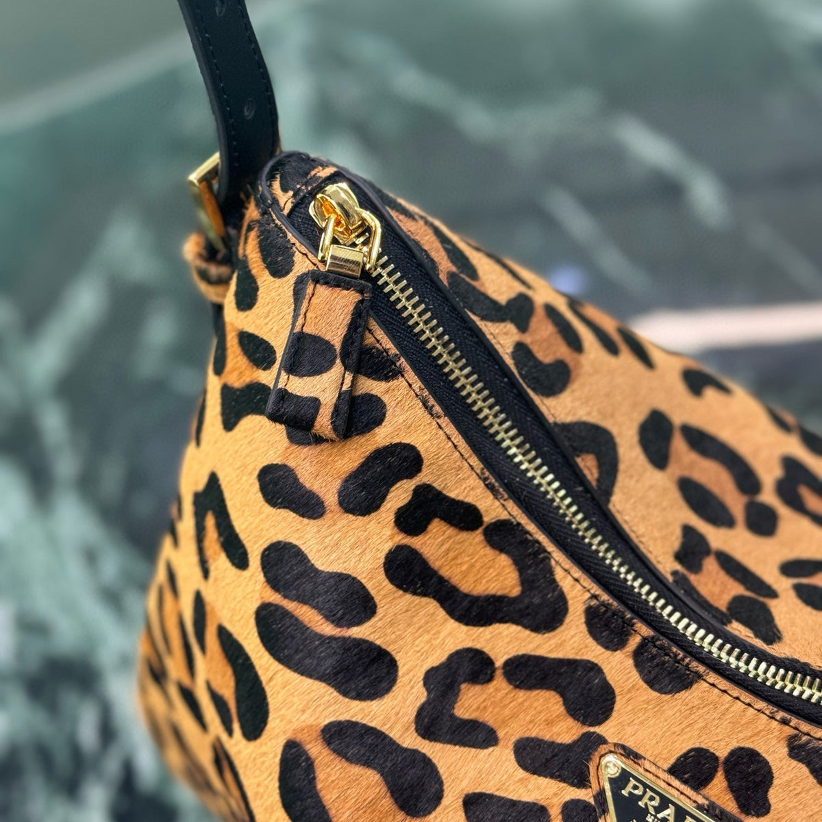 PD AIMEE LARGE SHOULDER BAG