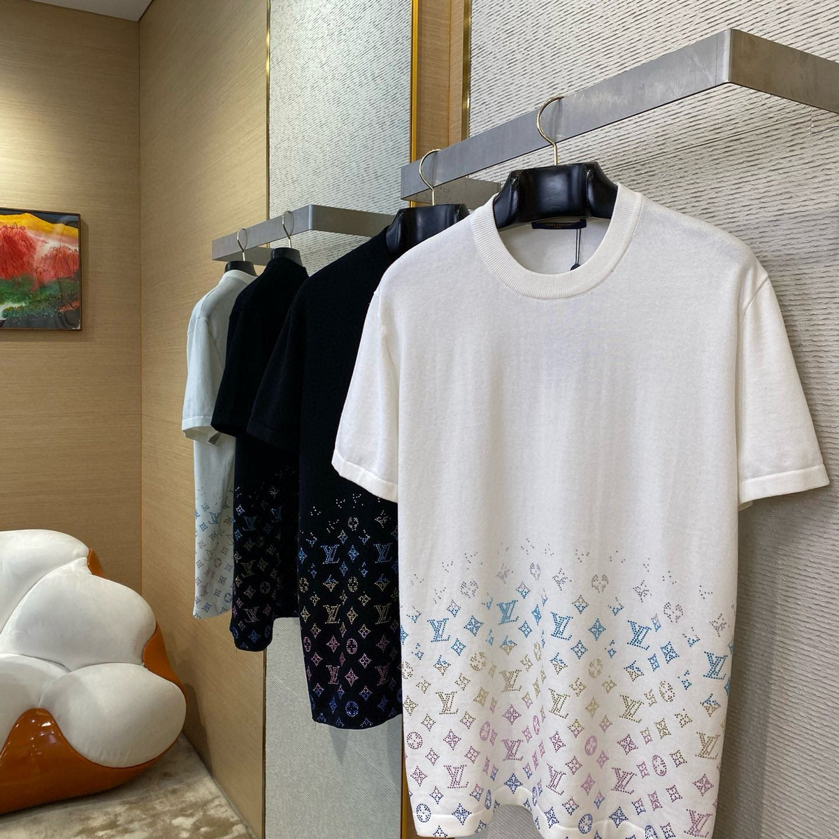 LOU T-SHIRT