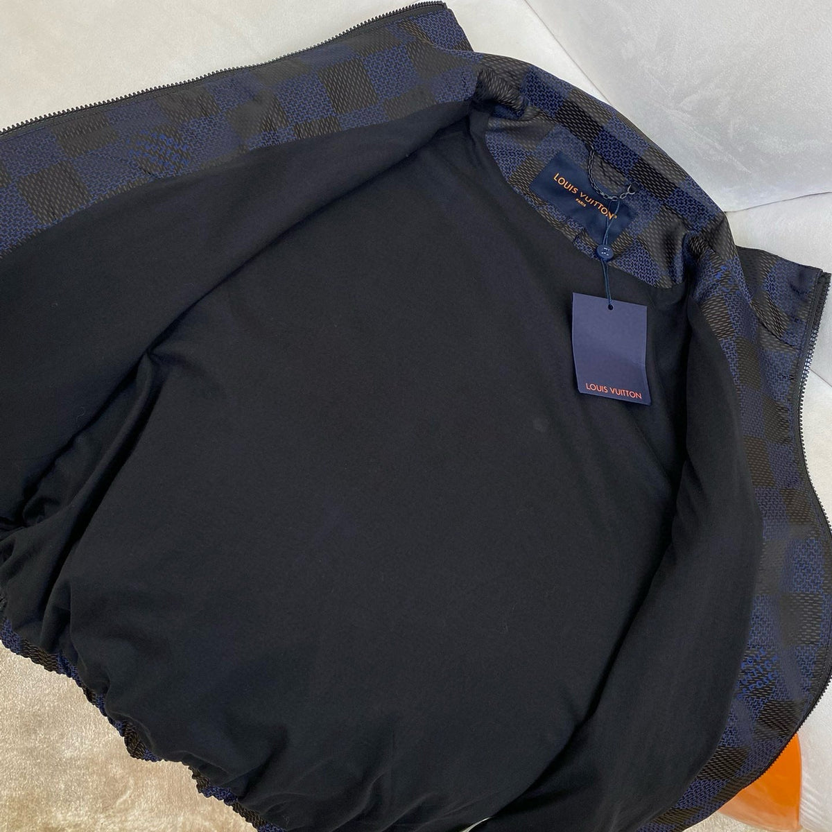 LOU JACKET